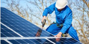 Installation Maintenance Panneaux Solaires Photovoltaïques à Bigorno
